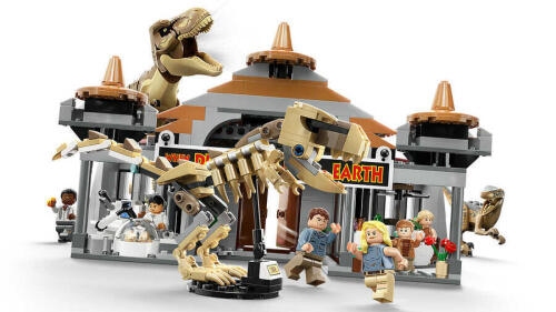 LEGO Visitor Centre: T. rex & Raptor Attack Set 76961 - 2